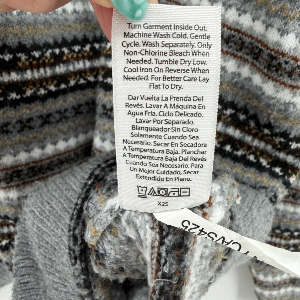 Free Assembly Mens Fair Isle Striped Crewneck Sweater Grey Black Medum cozy